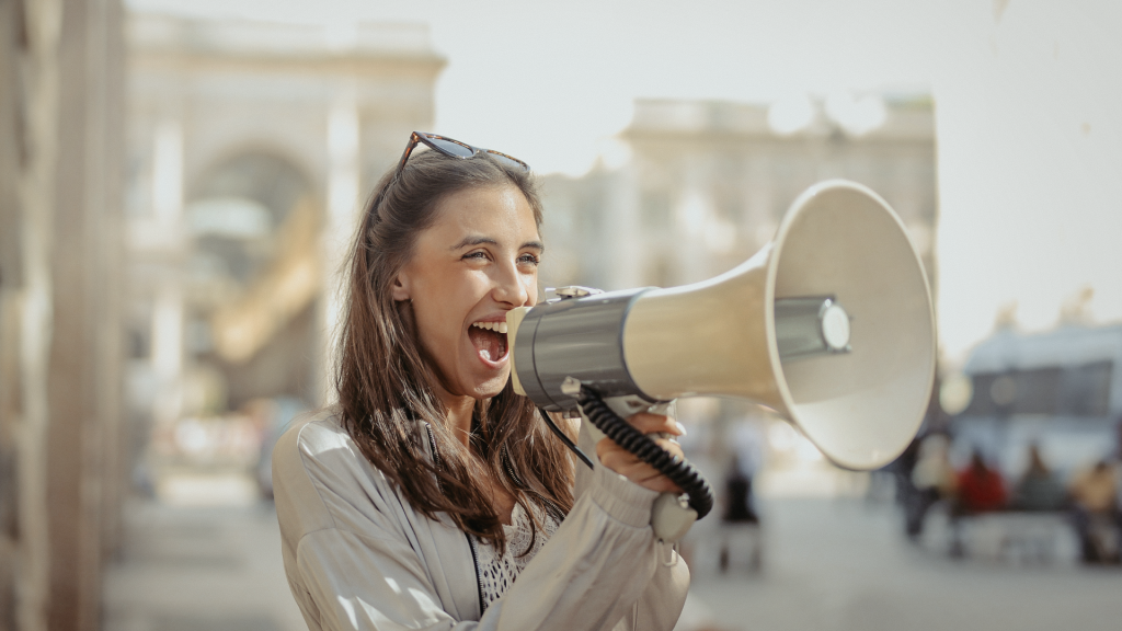 megaphone