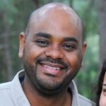 Avi Tekle